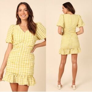 NWT Petal and Pup X Skies are Blue Ruched Gingham Dress Size Medium